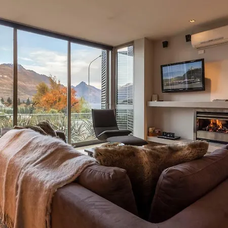 Hello Qt Pounamu Queenstown Exterior photo