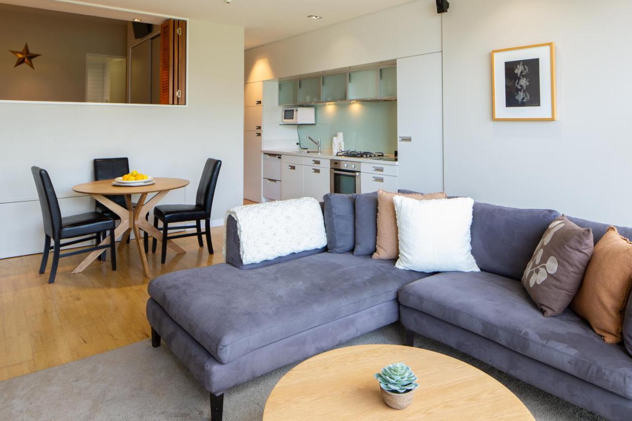 Hello Qt Pounamu Apartment