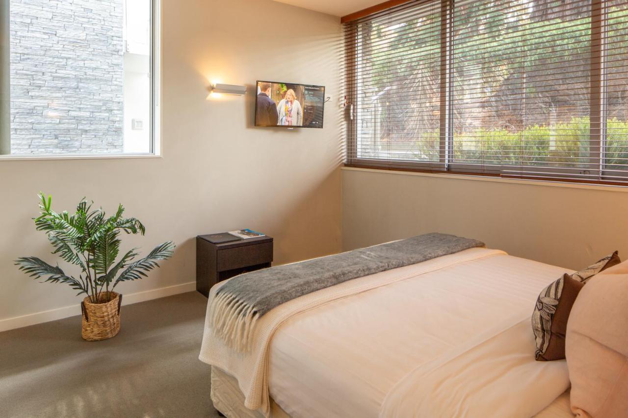 Hello Qt Pounamu Apartment *